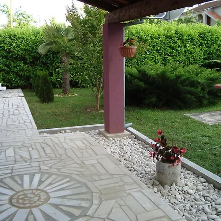 Vesna 1 Apartamento Fažana