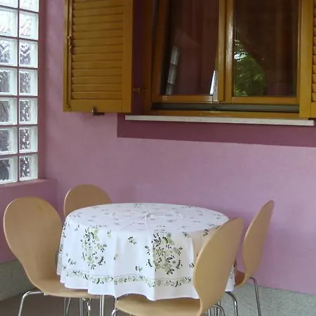 Apartment Vesna 1 Fazana